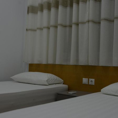 Mane Apartments Sarandë Esterno foto