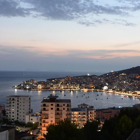 Mane Apartments Sarandë Esterno foto