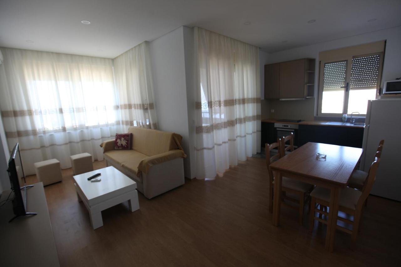 Mane Apartments Sarandë Esterno foto