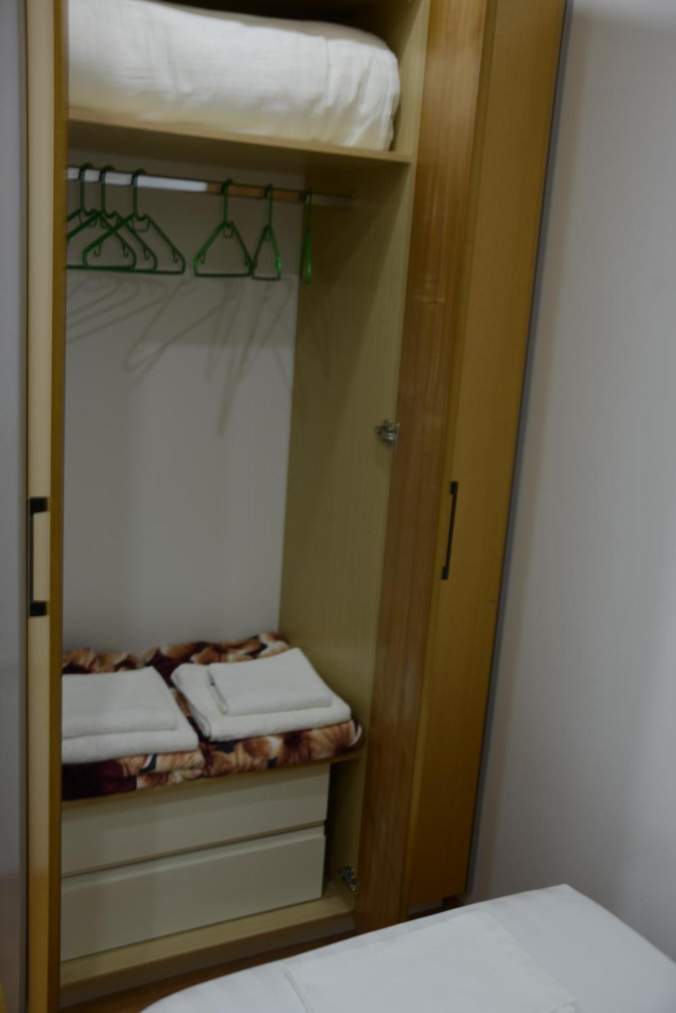 Mane Apartments Sarandë Esterno foto